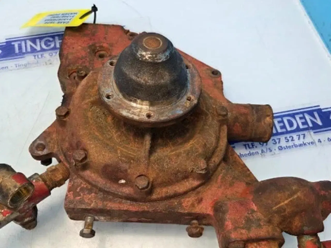 Billede 16 - Case 1620  Vandpumpe  3132676R93