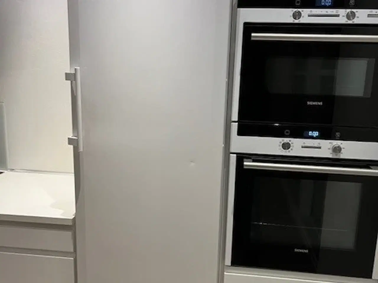 Billede 1 - Flot Liebherr 