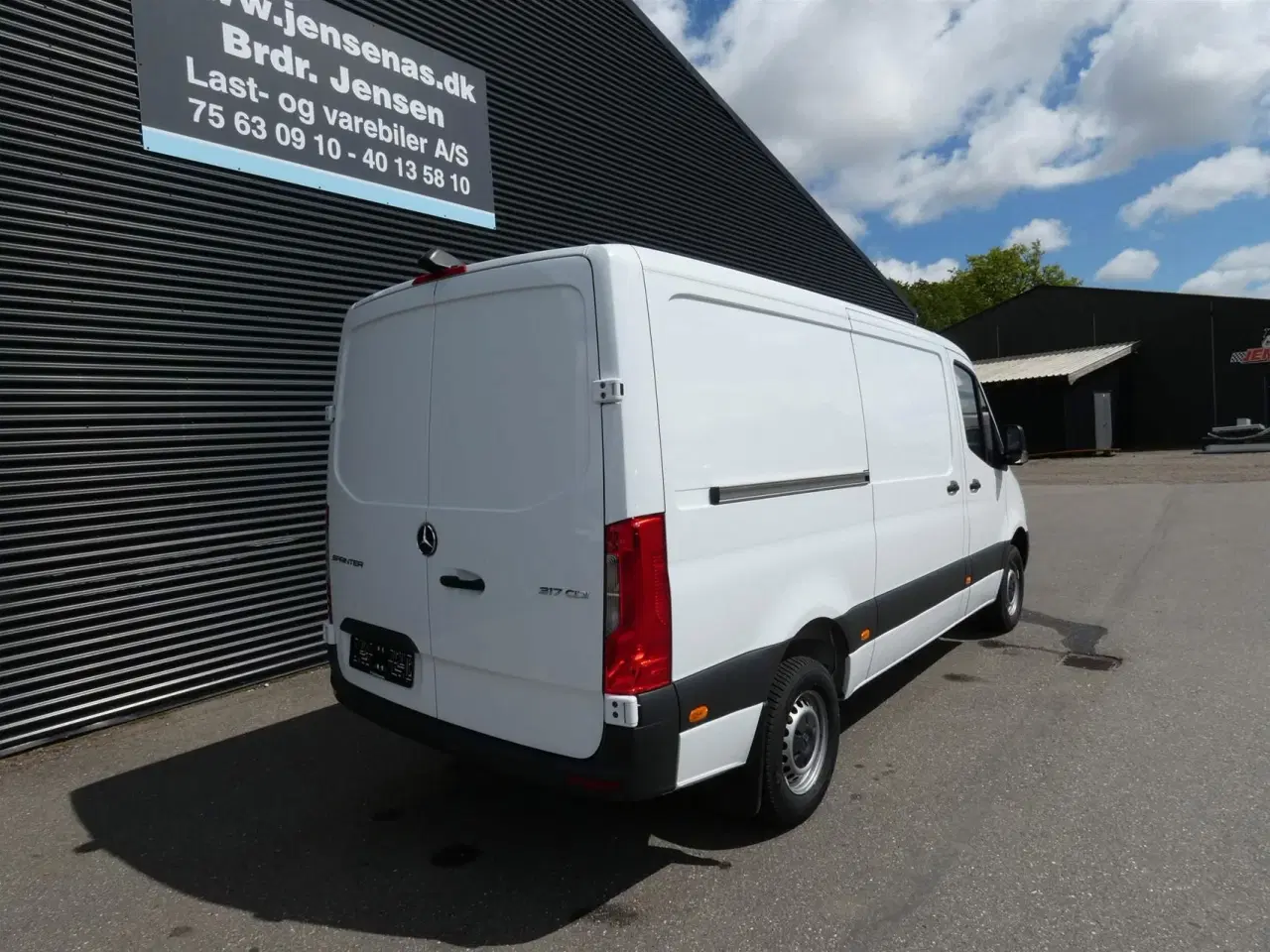Billede 5 - Mercedes-Benz Sprinter 317 2,0 CDI A2 H2 RWD 9G-Tronic 170HK Van Aut.