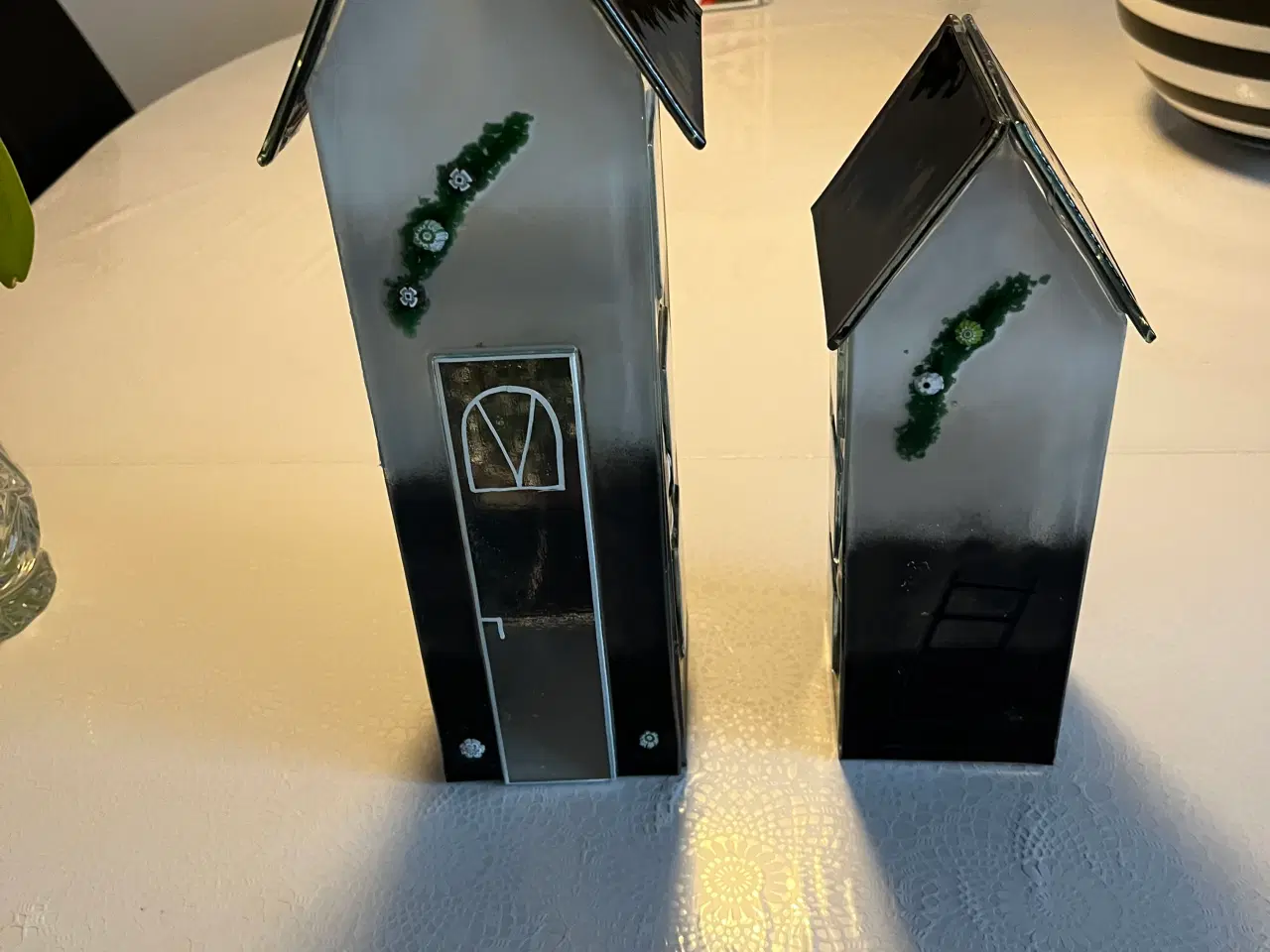 Billede 1 - Fine huse til lys  ny pris 1000 kr nu 450 kr