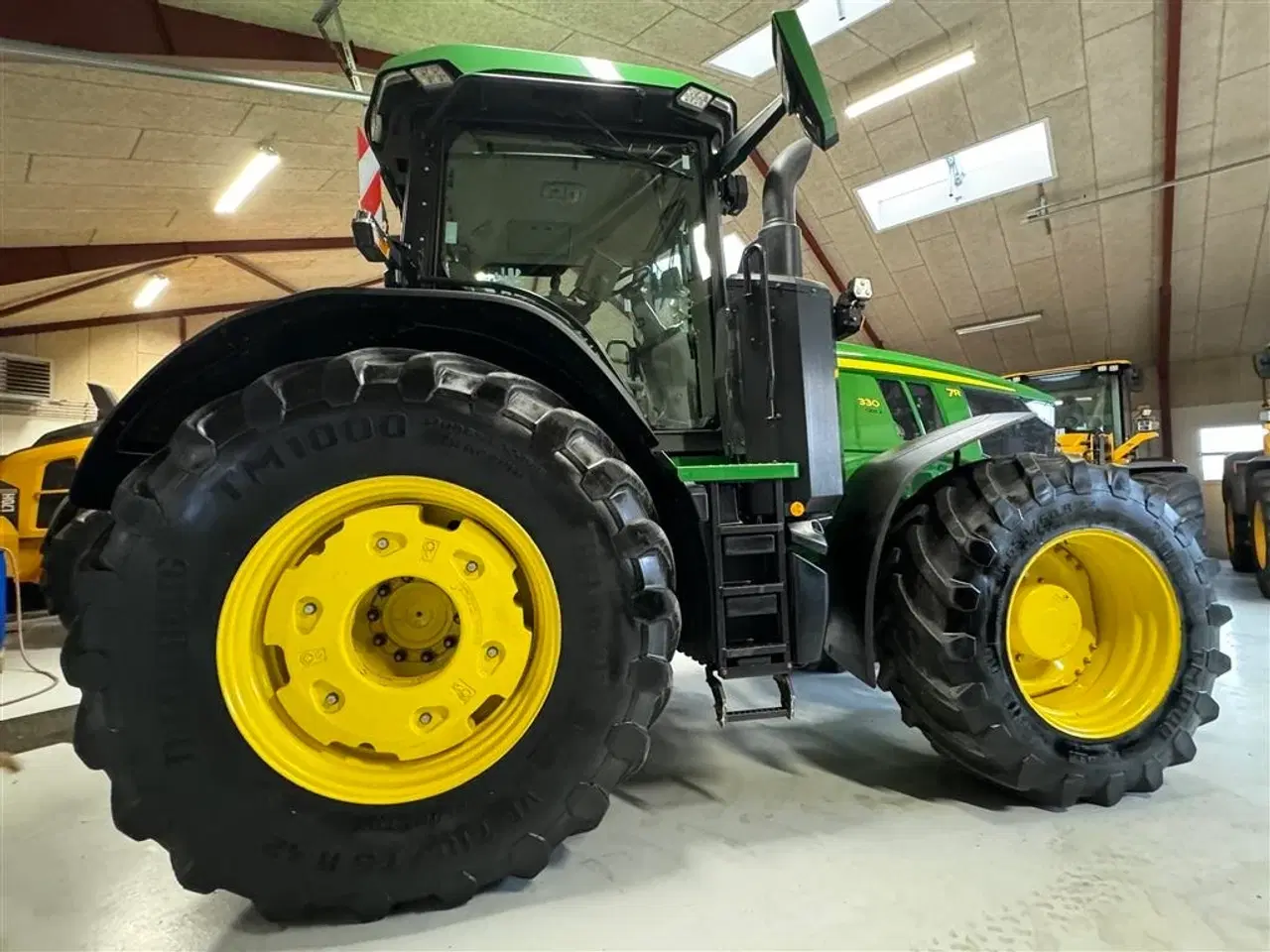 Billede 5 - John Deere 7R330 Signature Edition KUN 1600 TIMER OG FRONT PTO!