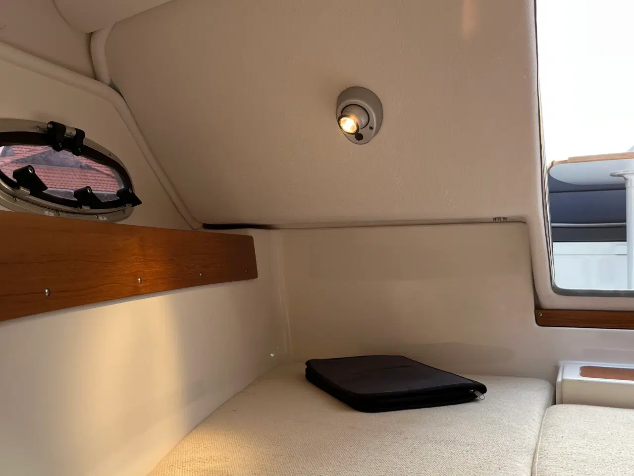 Billede 17 - 200 DC med 135 hk Honda-EFI 4 takt og 1800 kg Brenderup bådtrailer - Anvisningssalg