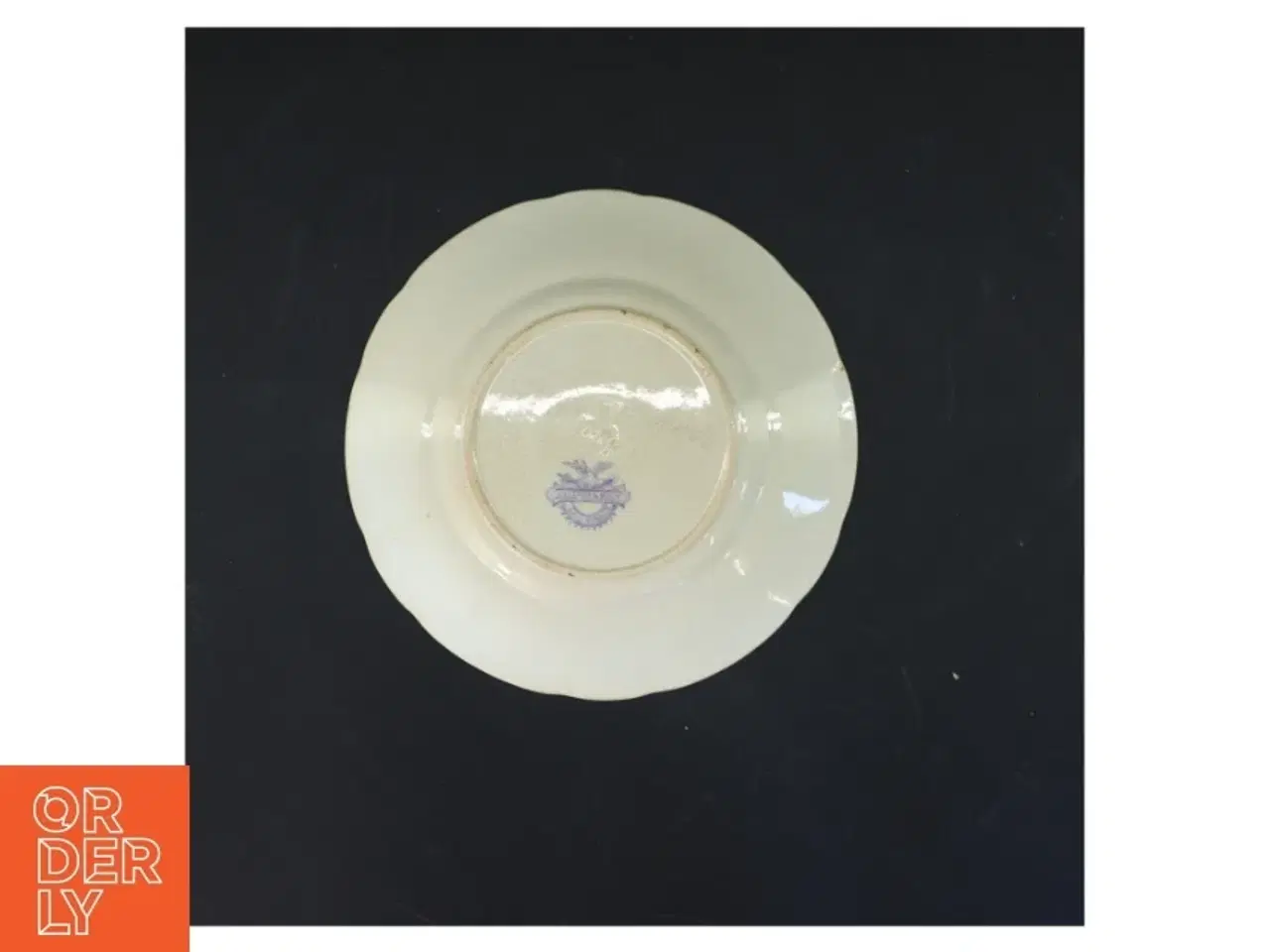 Billede 4 - Dekorativ porcelæn tallerken (str. Ø 17 cm)