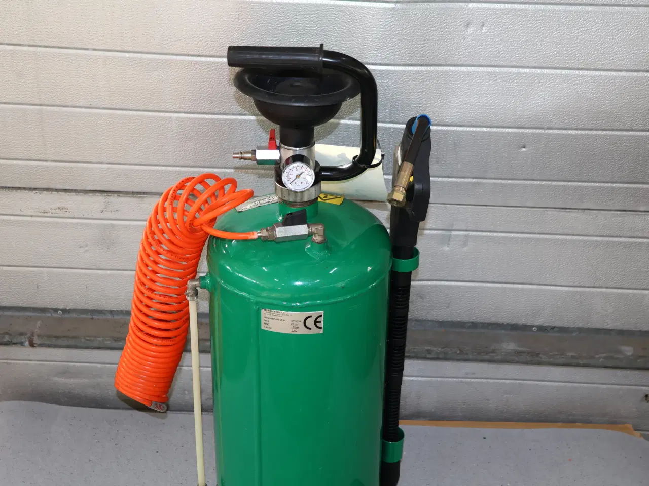 Billede 5 - Tryksprøjte til tectyl behandling. MOMSFRI.