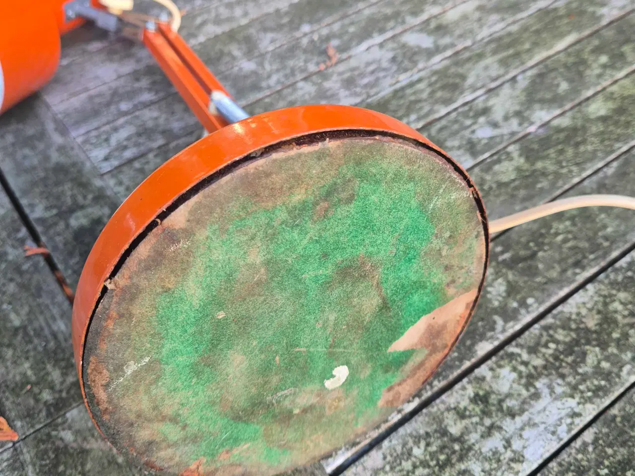 Billede 13 - Flot orange bordlampe fra Lyskær 