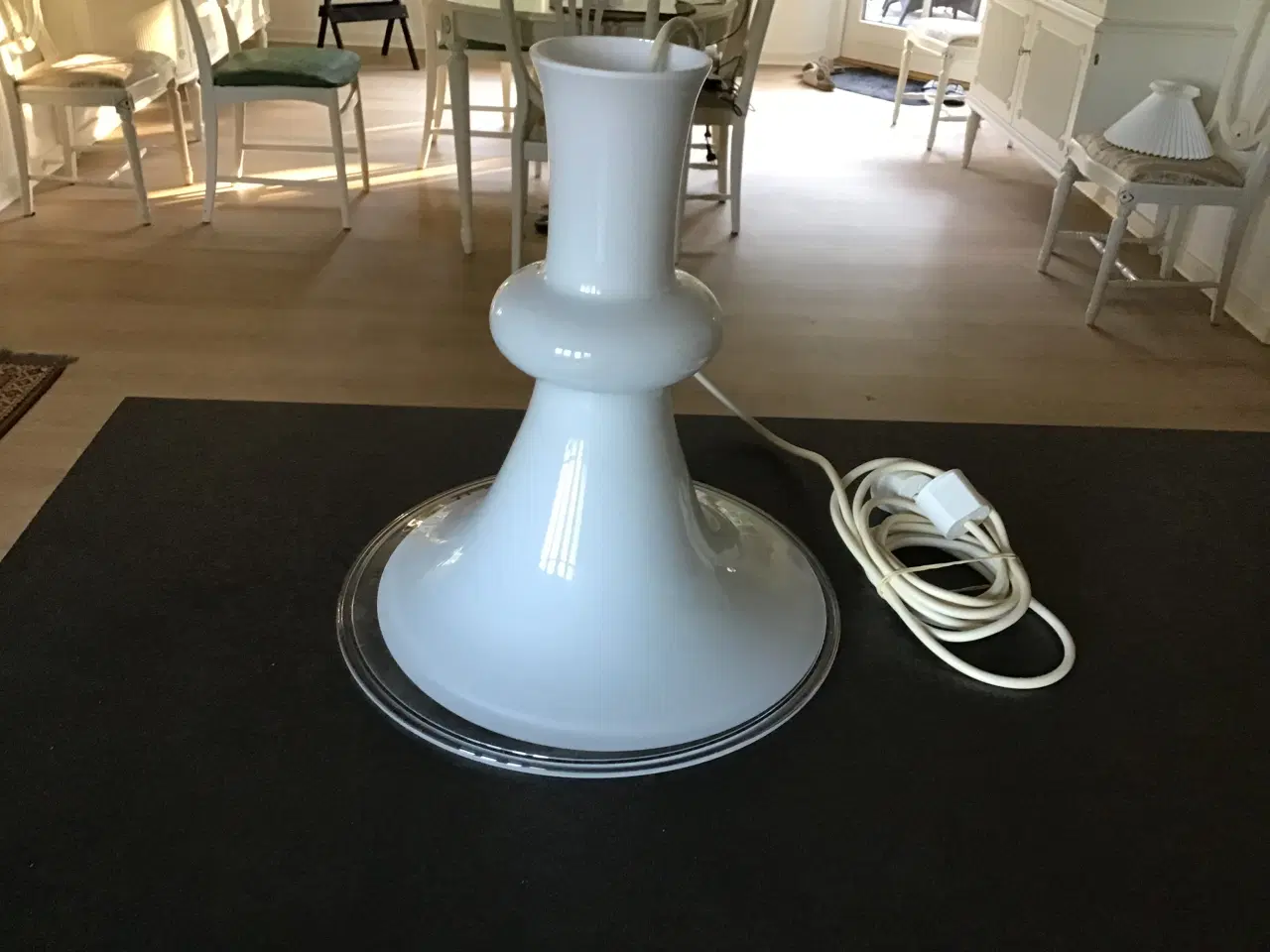 Billede 1 - Holmegaard model Etude  glas loftslampe