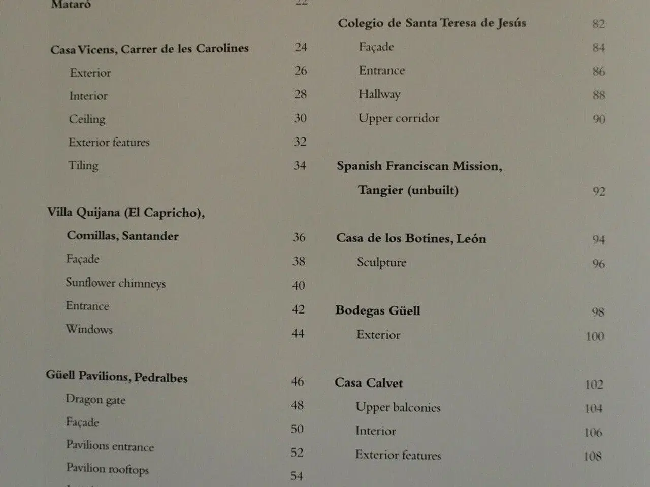 Billede 2 - essential gaudi, by john gill, emne: arkitektur