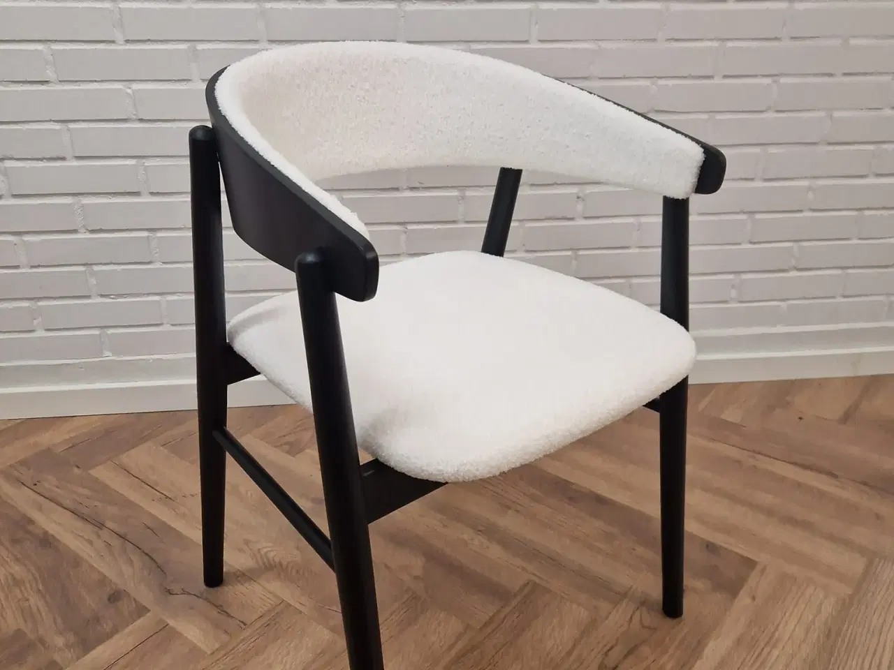 Billede 3 - 6 nye stole 