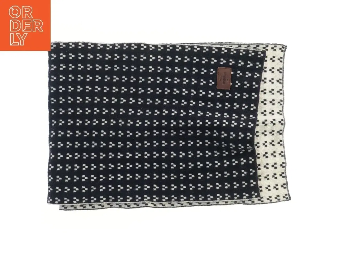 Billede 1 - Strikket uldhalstørklæde fra Klitmøller (str. 168x80 cm)