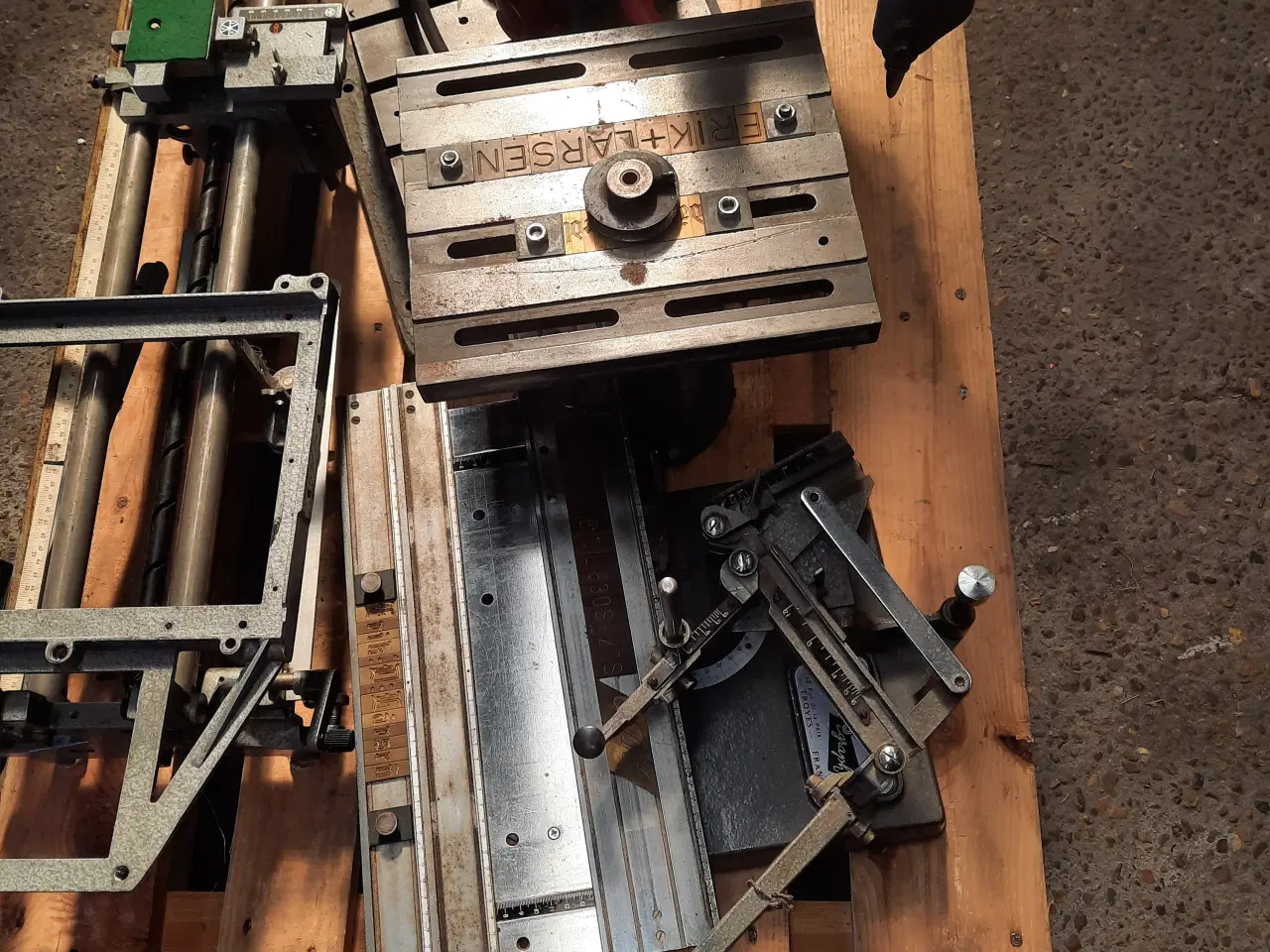 Billede 2 - Gravemaskiner