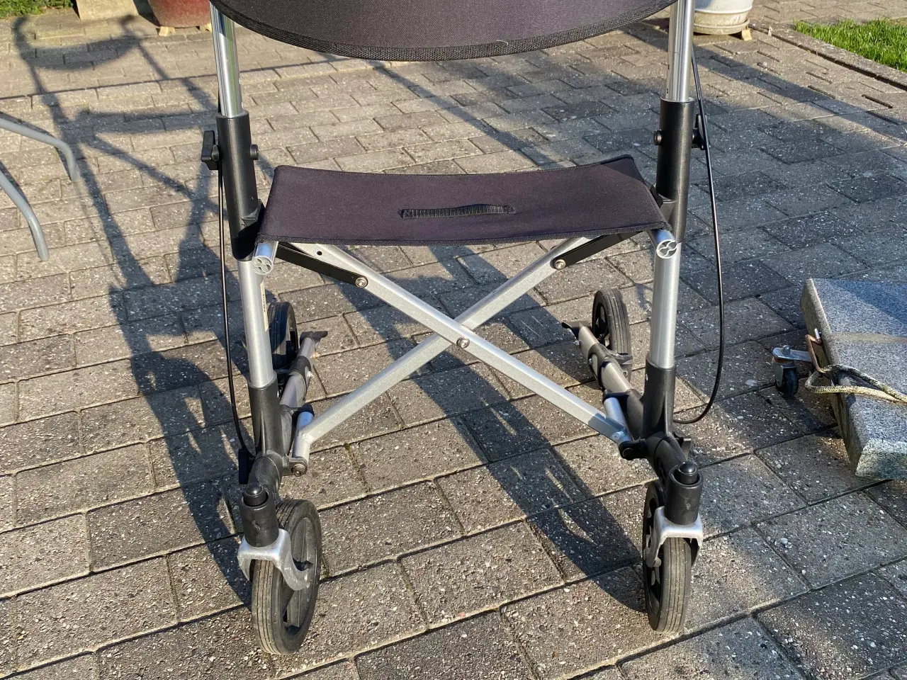 Billede 2 - Rollator 