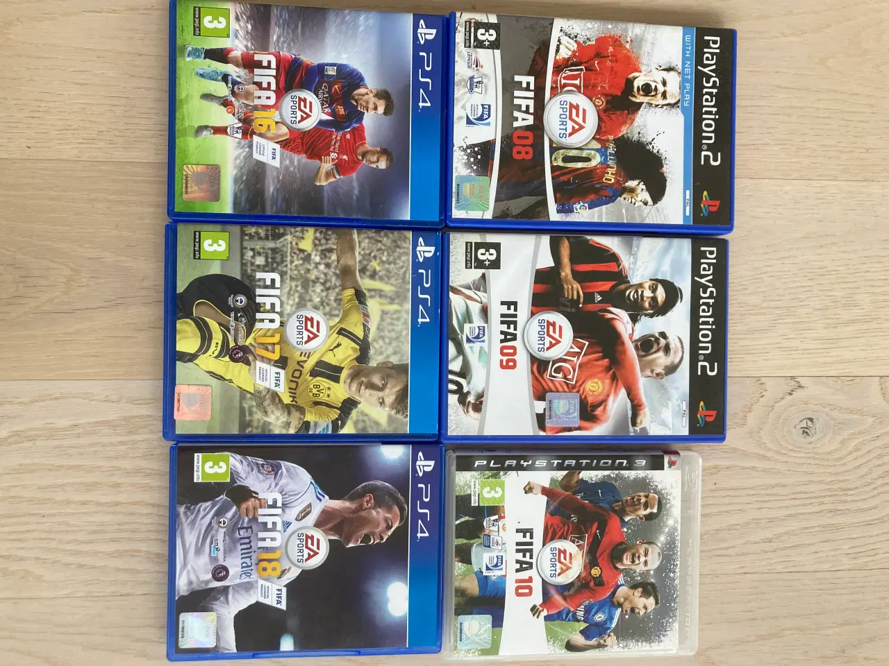 Billede 1 - FIFA play station spil 6 stk