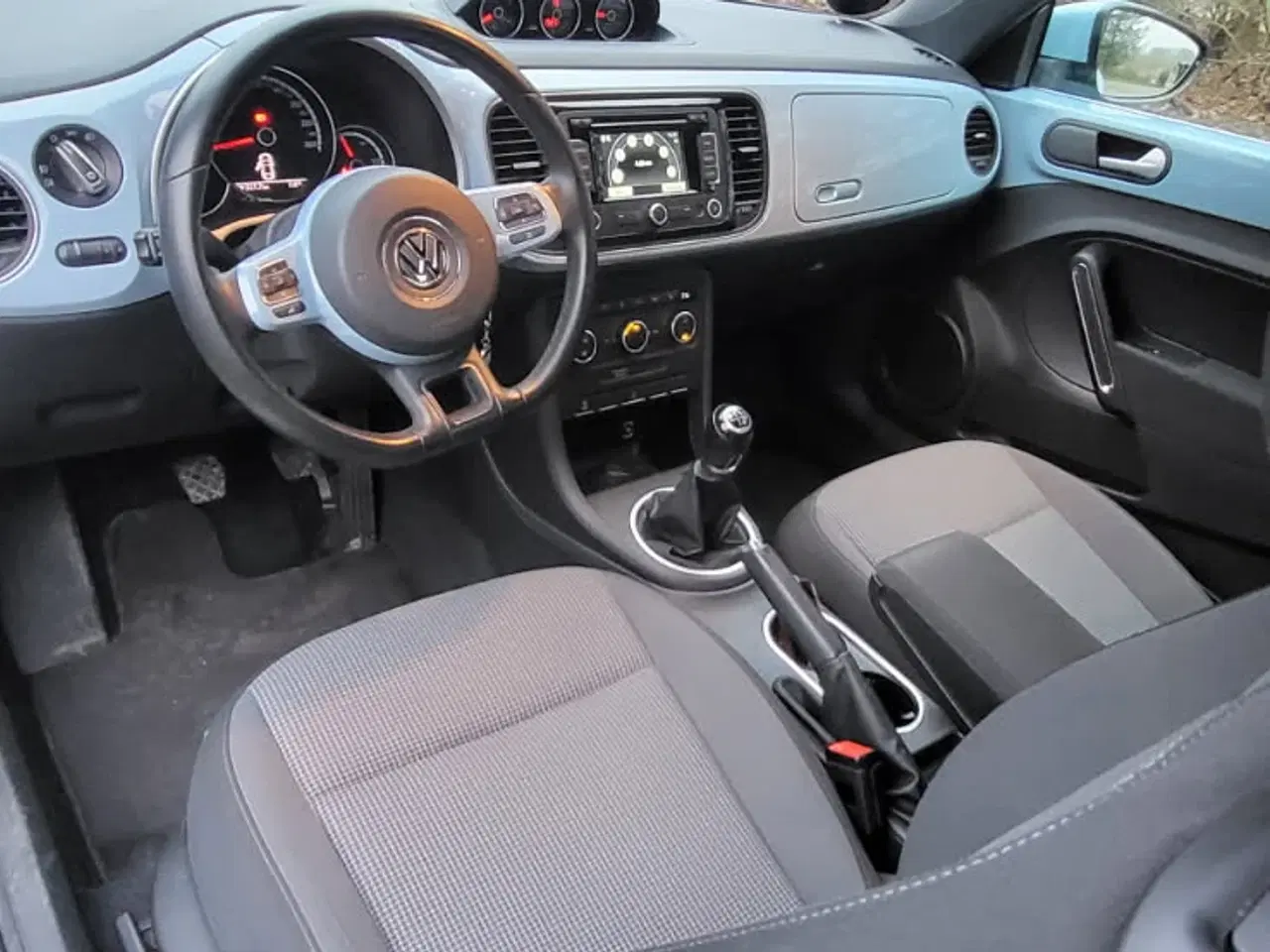 Billede 7 - Rigtig fin lyseblå velkørende vw Beetle