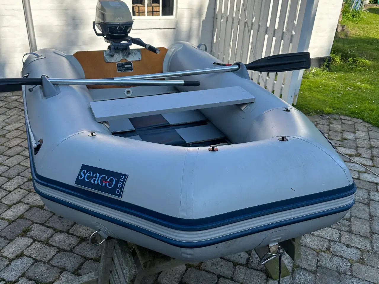 Billede 2 - Gummibåd med motor