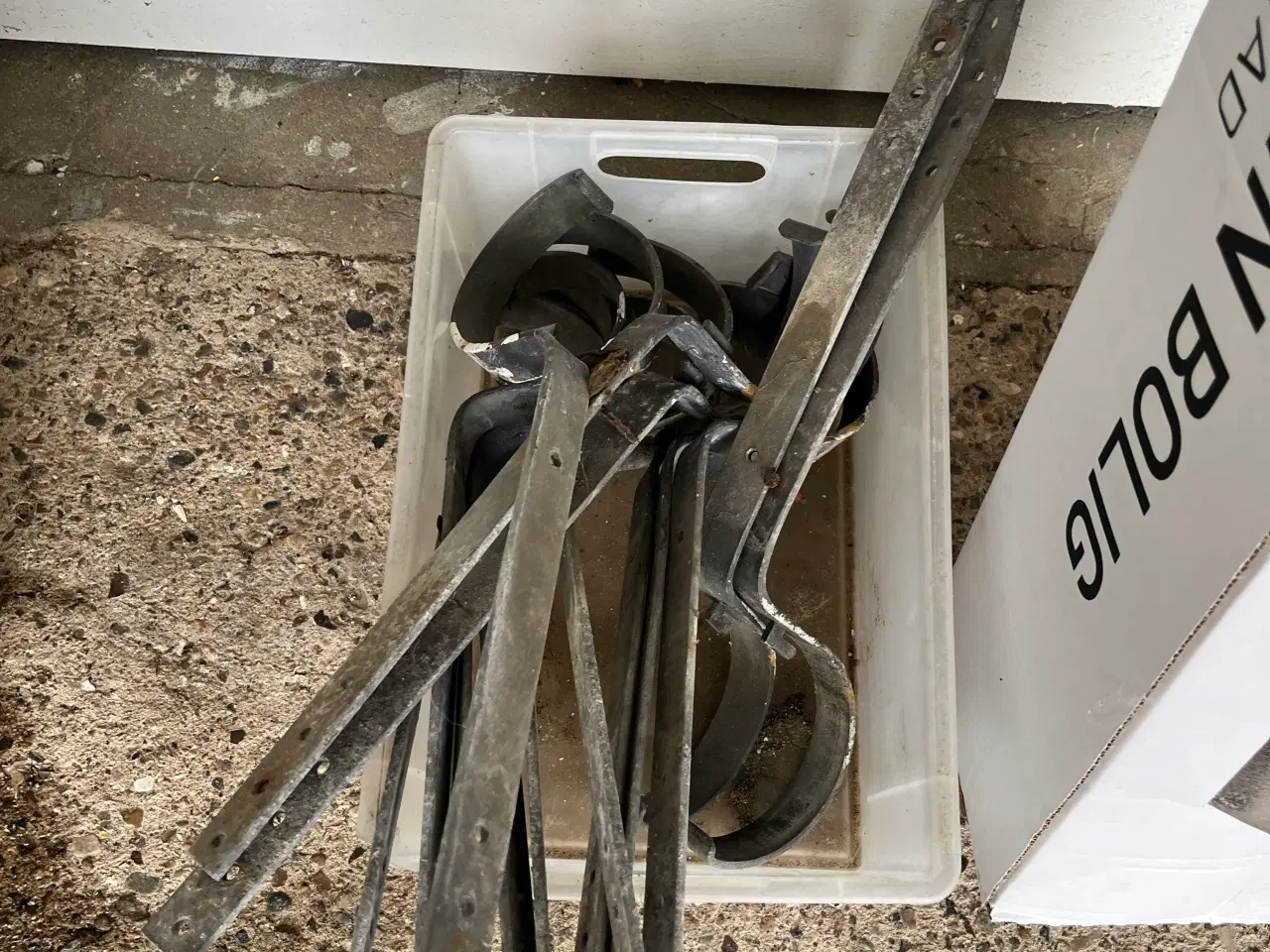 Billede 2 - Tagrende holder