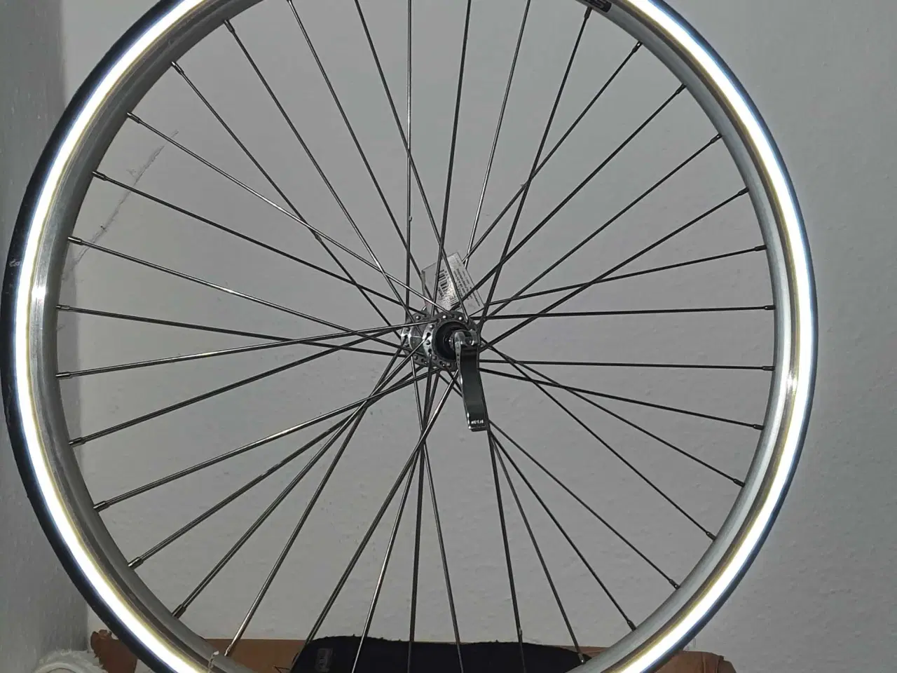 Billede 1 - Cykel Hjul 700× 23C - 28"