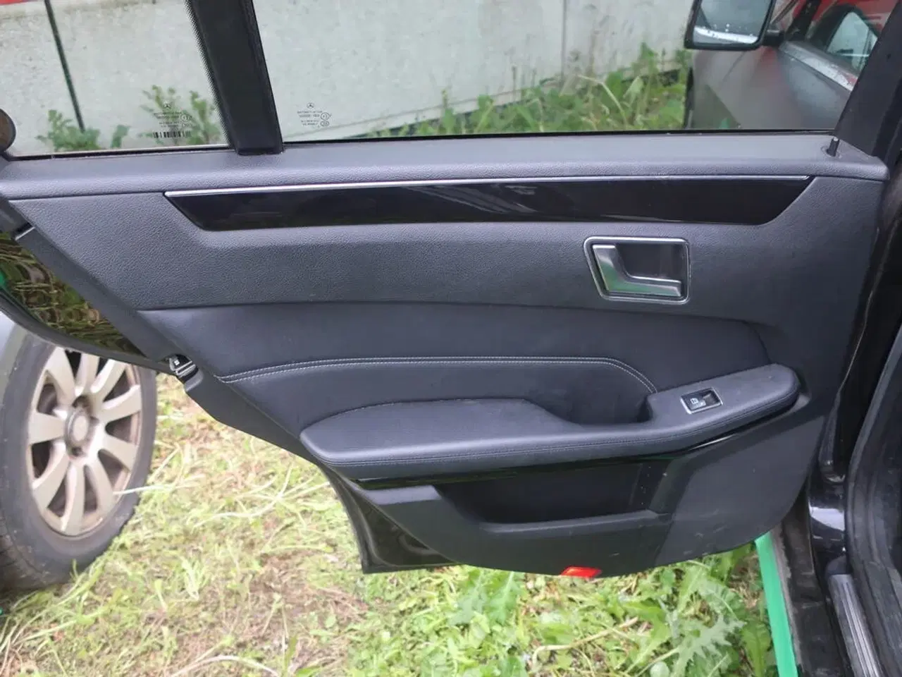 Billede 10 - Personbil MERCEDES E220 Bluetec diesel (momsfri) (uden afgift)