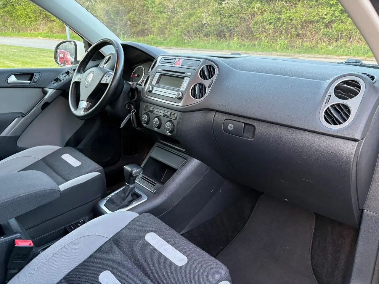 Billede 6 - VW Tiguan 2,0 TDi 140 Sport & Style Tiptr. 4Motion Van