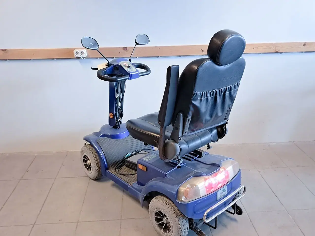 Billede 2 - LM-500 blå