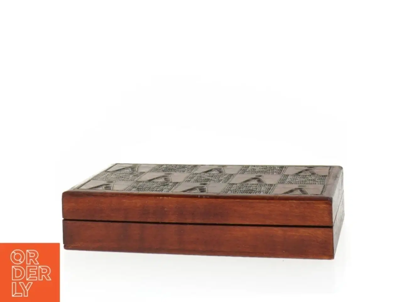 Billede 1 - Antik Polsk Trææske Messing indlæg og med indgraveret mønster (str. 15 x 9 cm)