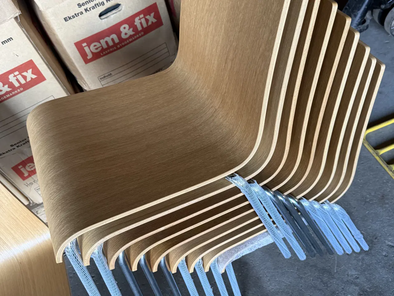 Billede 7 - 10 stk. nye Cafe VII Stole i formspændt finer