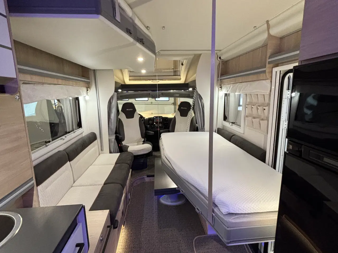 Billede 16 - Autocamper til salg - Chausson 630 Titanium VIP