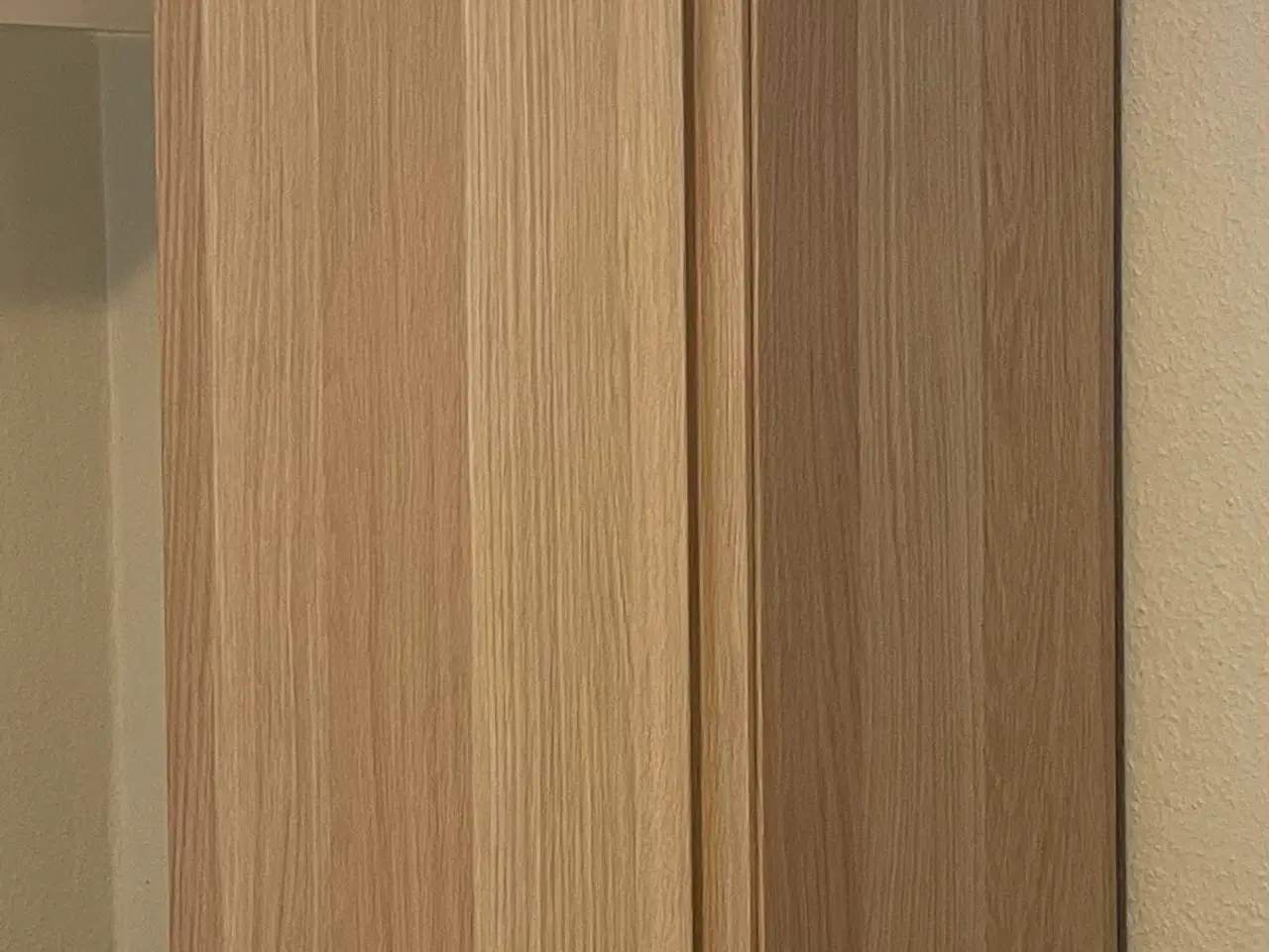 Billede 1 - Skab fra Ikea 