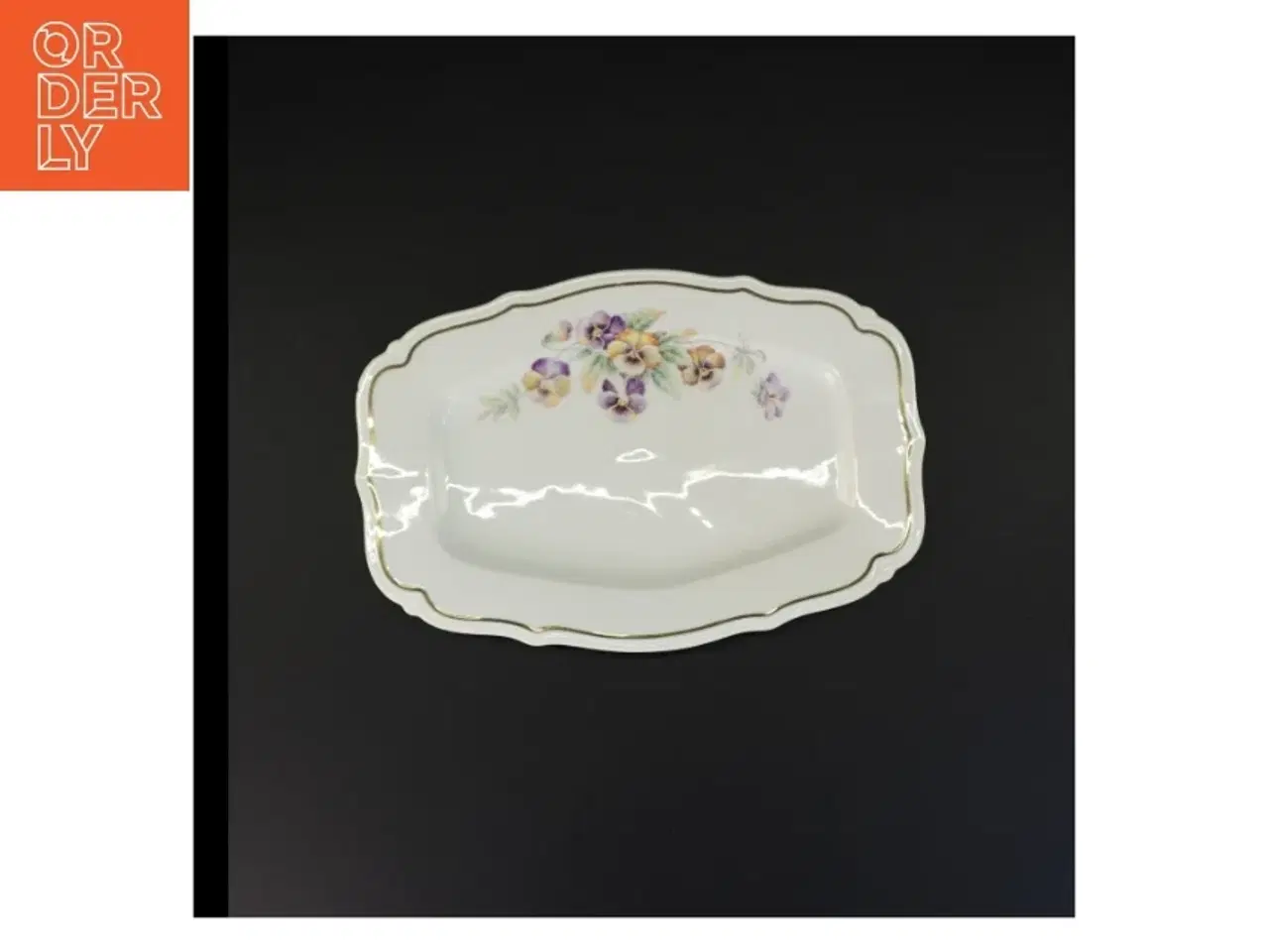 Billede 1 - Porcelænsfad med blomstermotiv fra Bavaria (str. 28 x 19 cm)