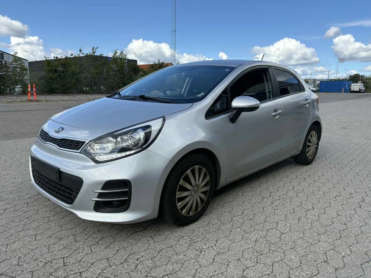 Billede 2 - Kia Rio 1.2 år 2016