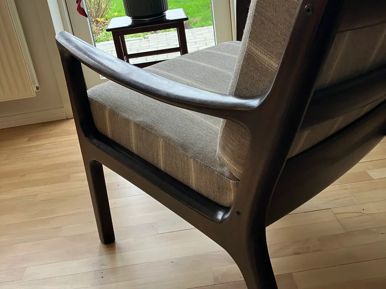 Billede 4 - Lænestol Ole Wanscher i mahoni og uldbetrak ny POL
