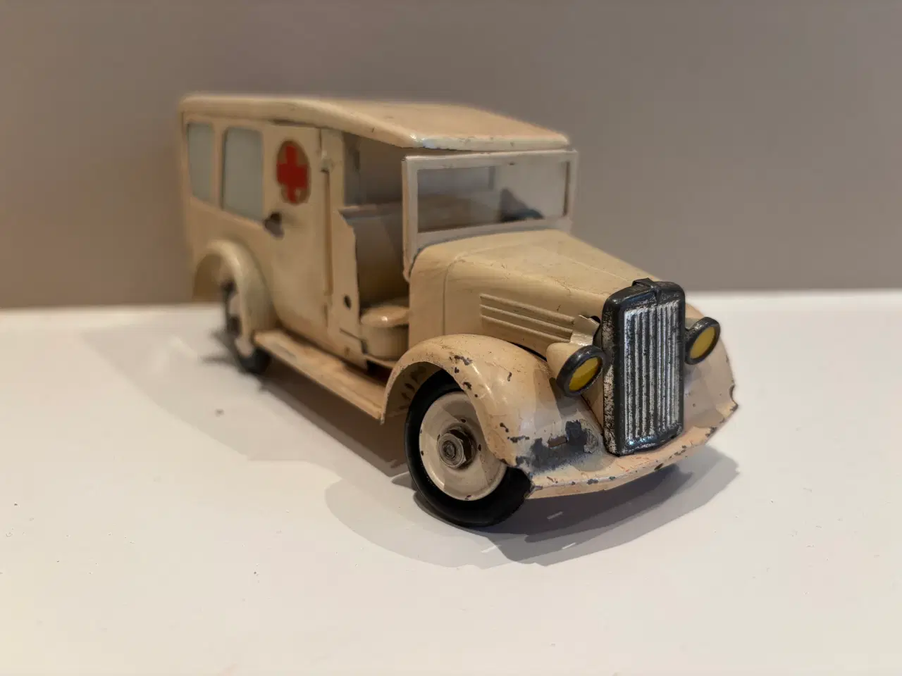 Billede 8 - Tekno Blik Ambulance 