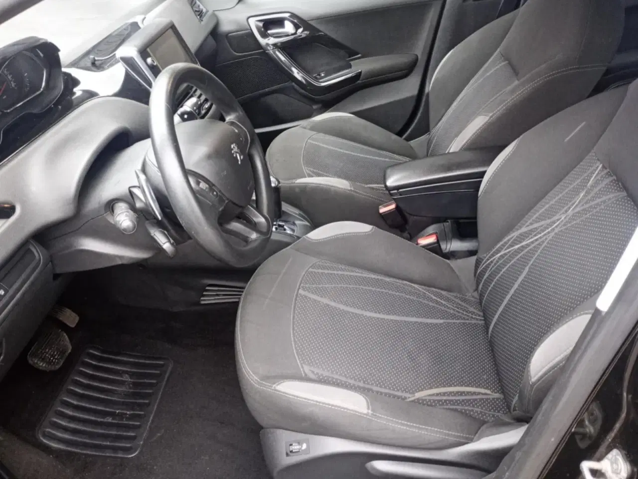 Billede 7 - Peugeot 208 1,4 e-HDi 68 Active ESG