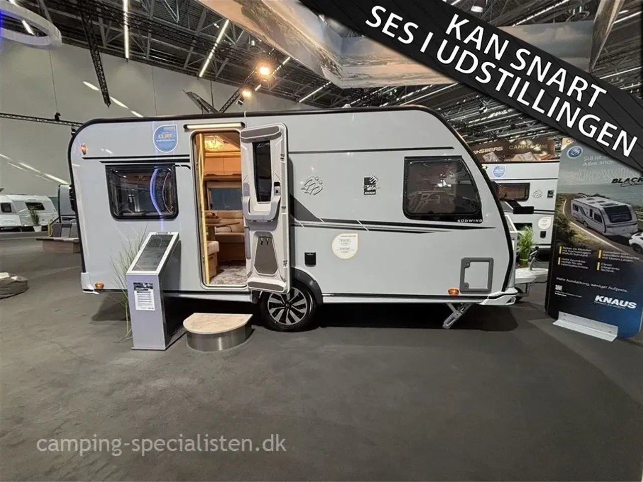 Billede 1 - 2026 - Knaus Südwind 450 FU   Nyhed 2026 Knaus 450 FU BLACK SELECTION kan snart ses hos Camping-Specialisten.dk