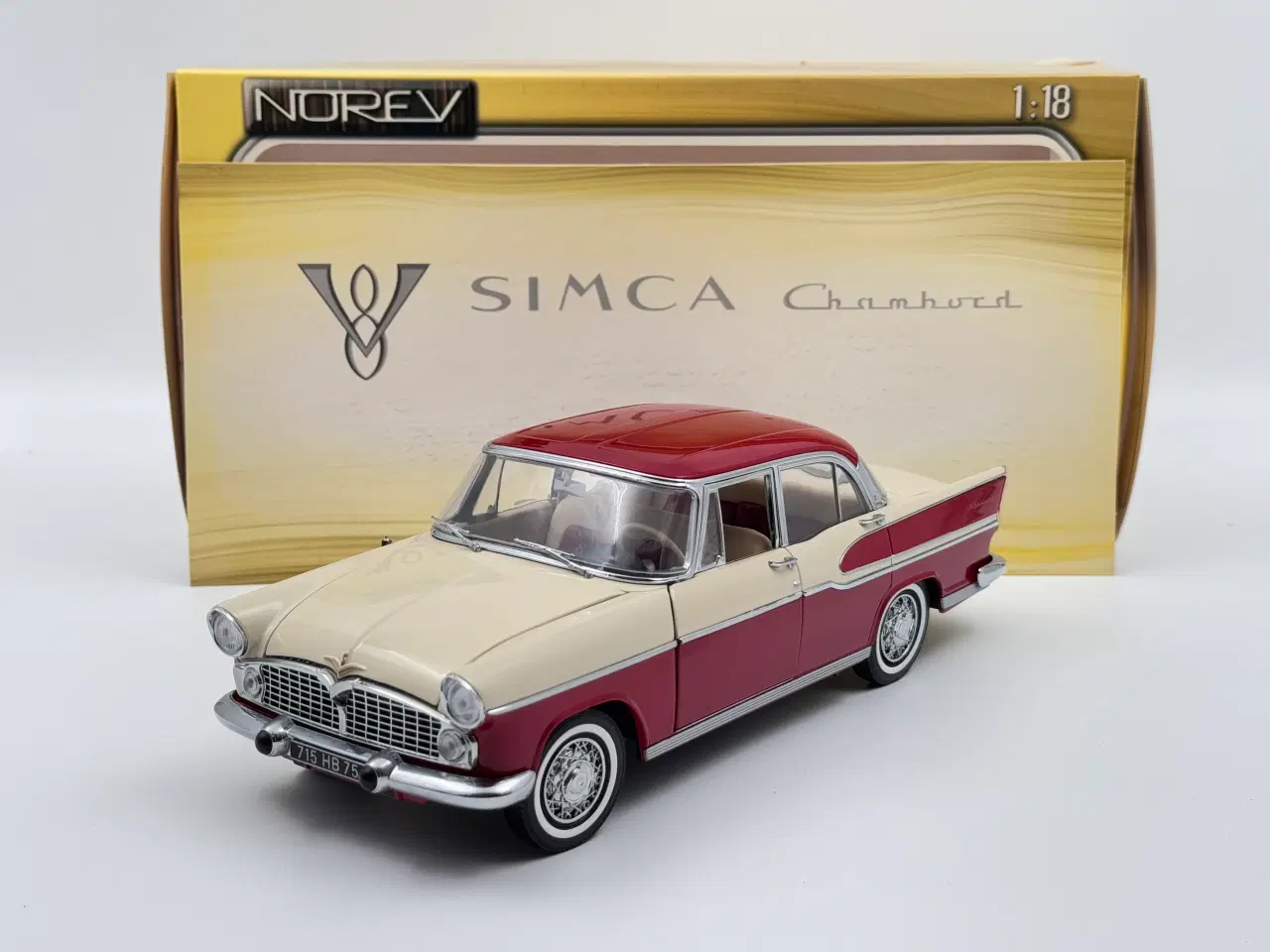 Billede 1 - 1959 Simca Chambord - 1:18