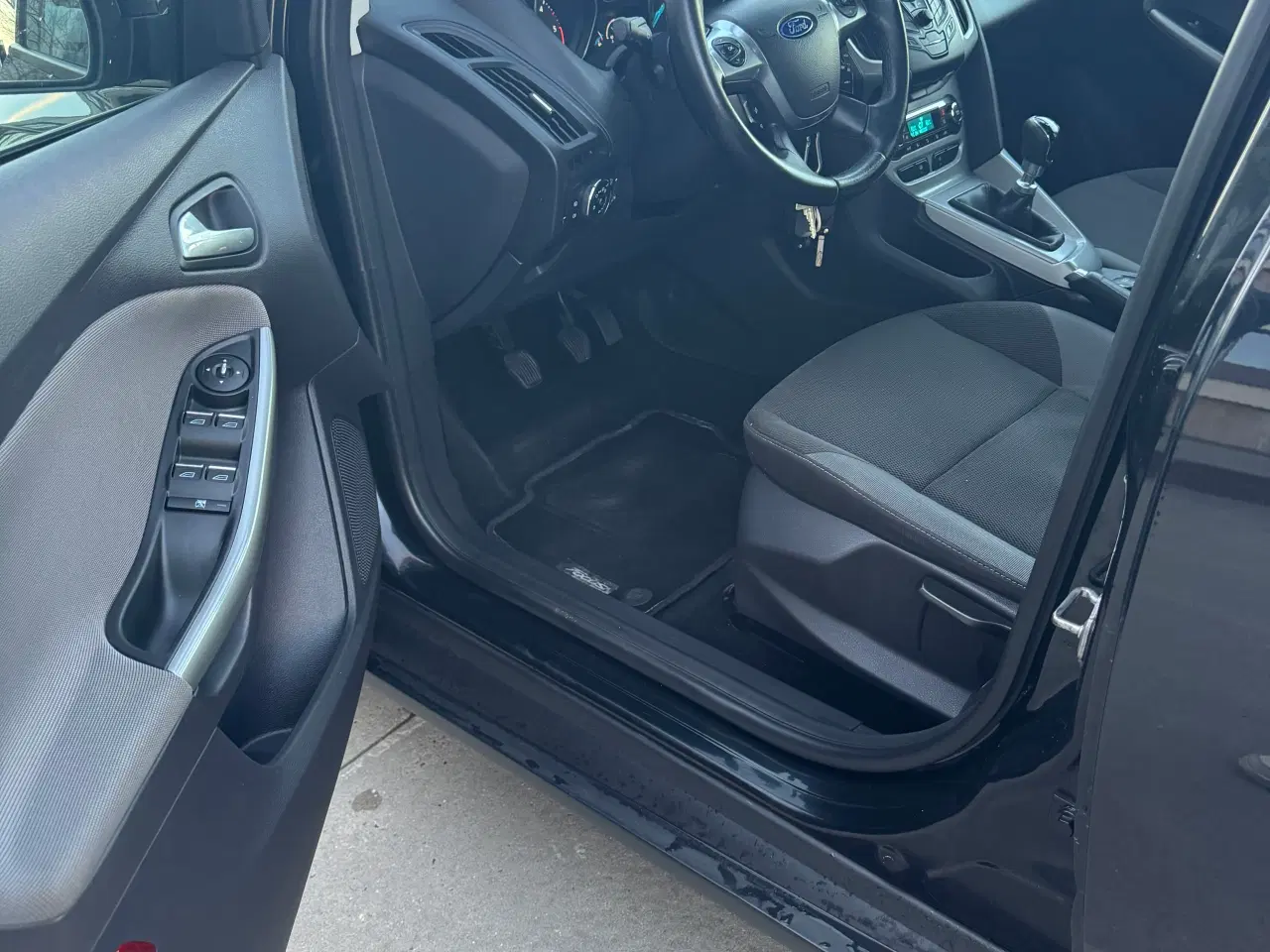 Billede 9 - Flot velholdt nysynet Ford focus 1.6tdci