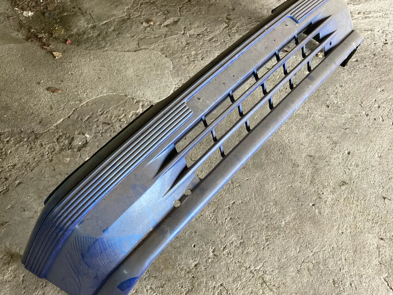 Billede 2 - Kadett E kofanger