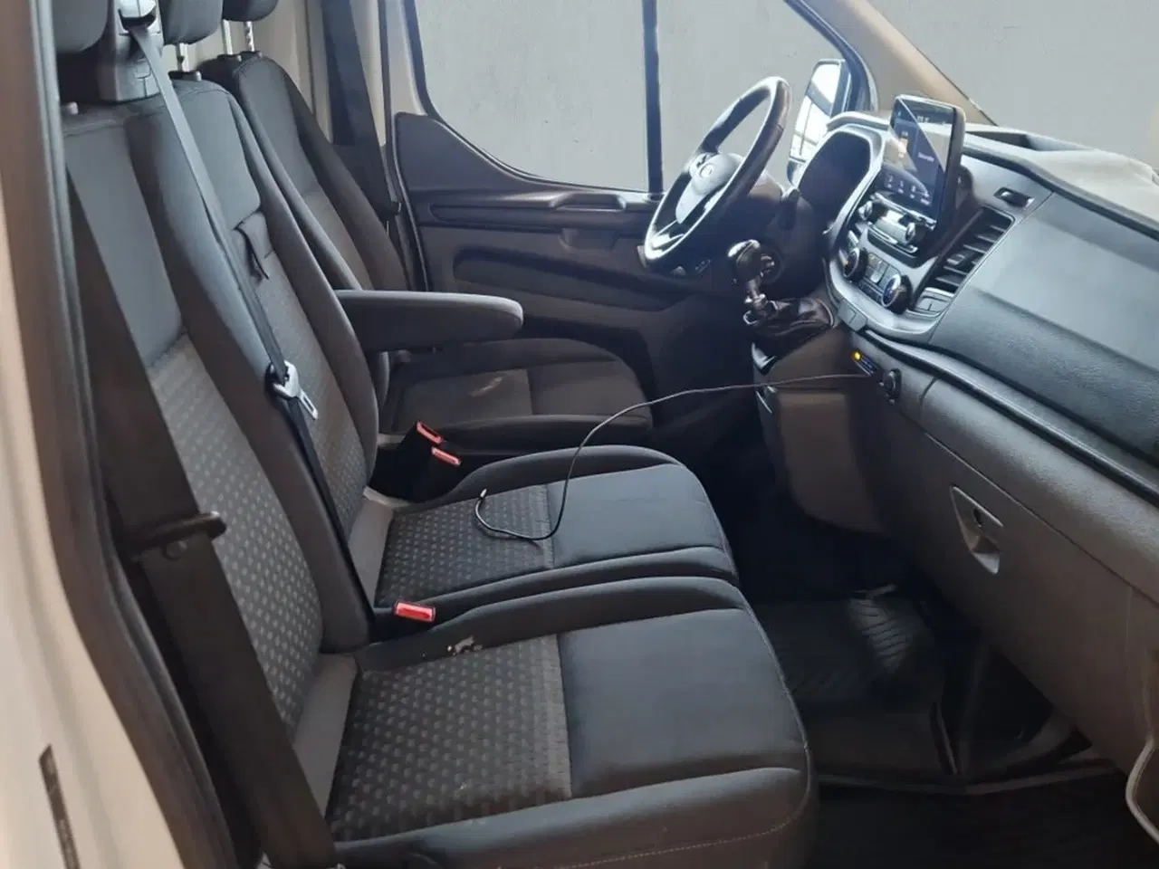 Billede 15 - Ford Transit Custom 300 L2 2,0 TDCi 130 Trend