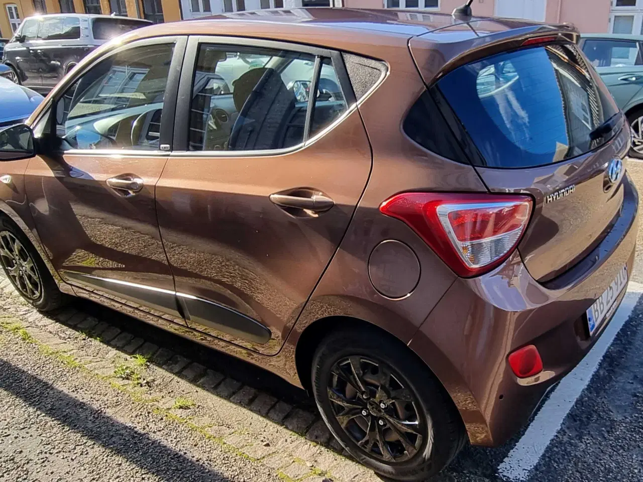 Billede 9 - HYUNDAI i10 1.0 Black Line Edition 