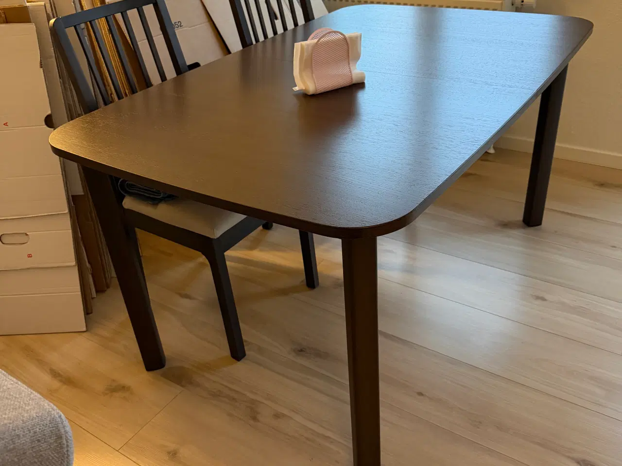 Billede 2 - IKEA Spisebord med udtræk, brun, 150/205/260x95 cm