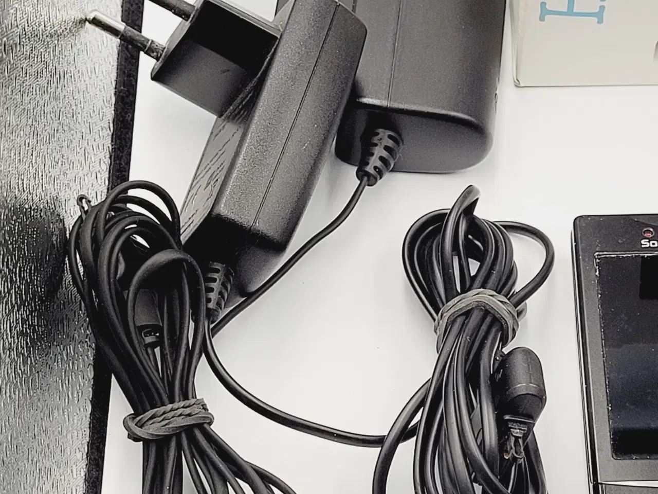 Billede 2 - ⭐️· 📱 Retro Mobil: Sony Ericsson Hazel & Zylo