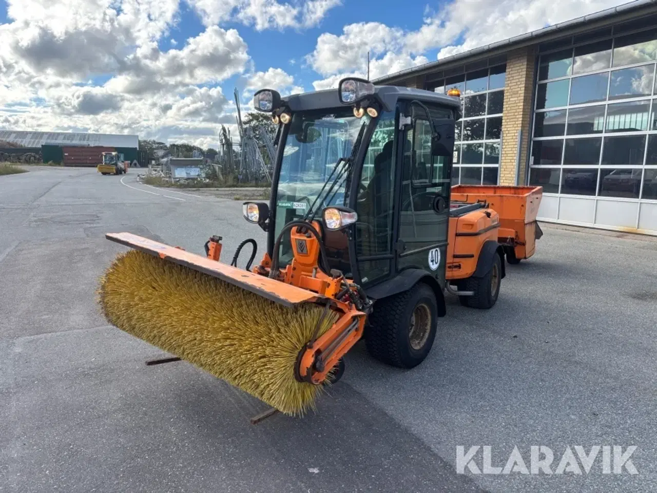 Billede 1 - Redskabsbærer Karcher Mic 50 advanced med tilbehør