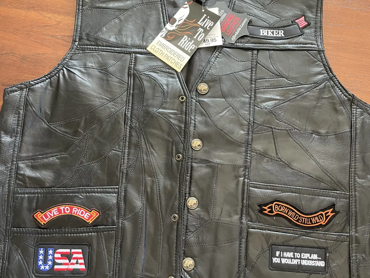 Billede 1 - Giv et bud. Buffalo skindvest ny med prismærke