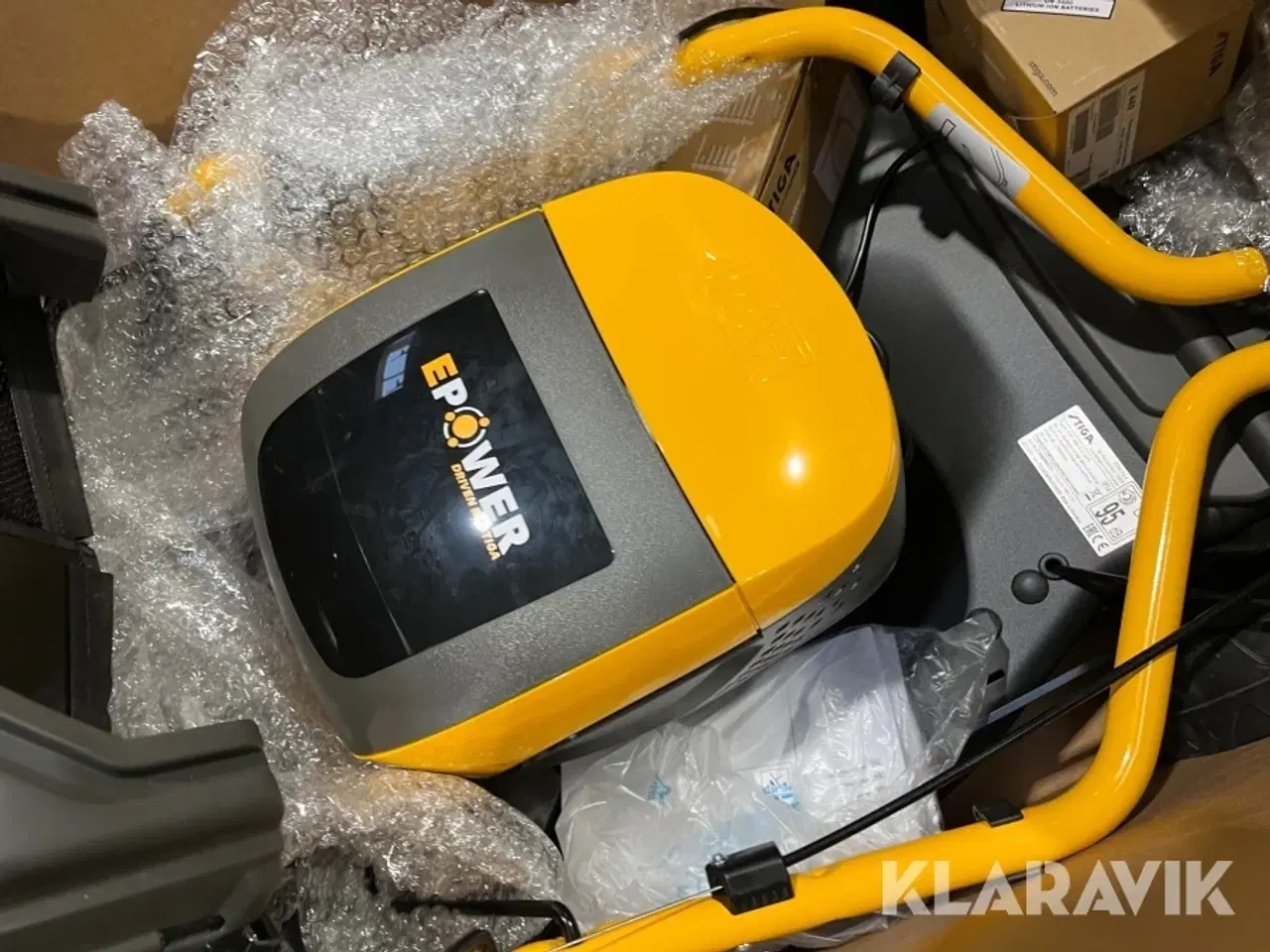 Billede 8 - Græsslåmaskine STIGA COLLECTOR 548E S KIT