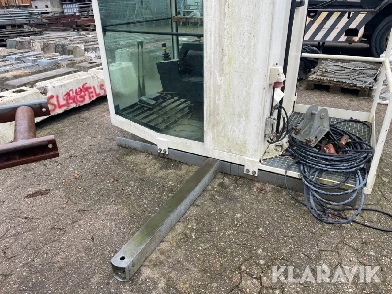 Billede 11 - Førerhus til Kran Potain