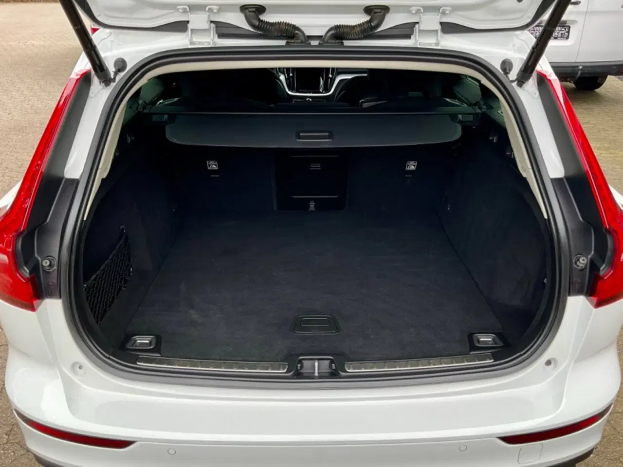 Billede 15 - Volvo V60 2,0 B4 197 Momentum aut.