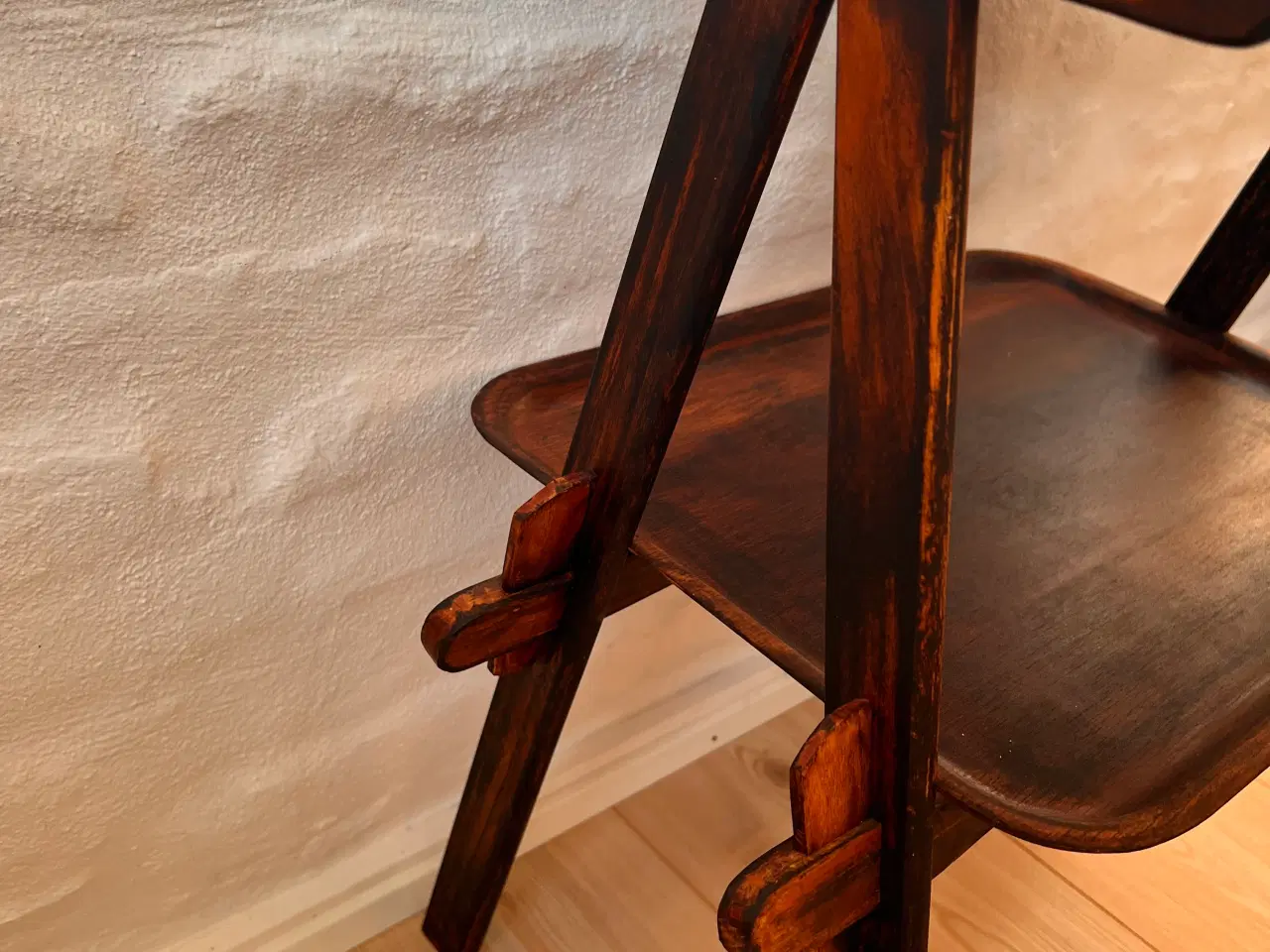 Billede 2 - Vintage bakkebord i træ – charmerende og unikt