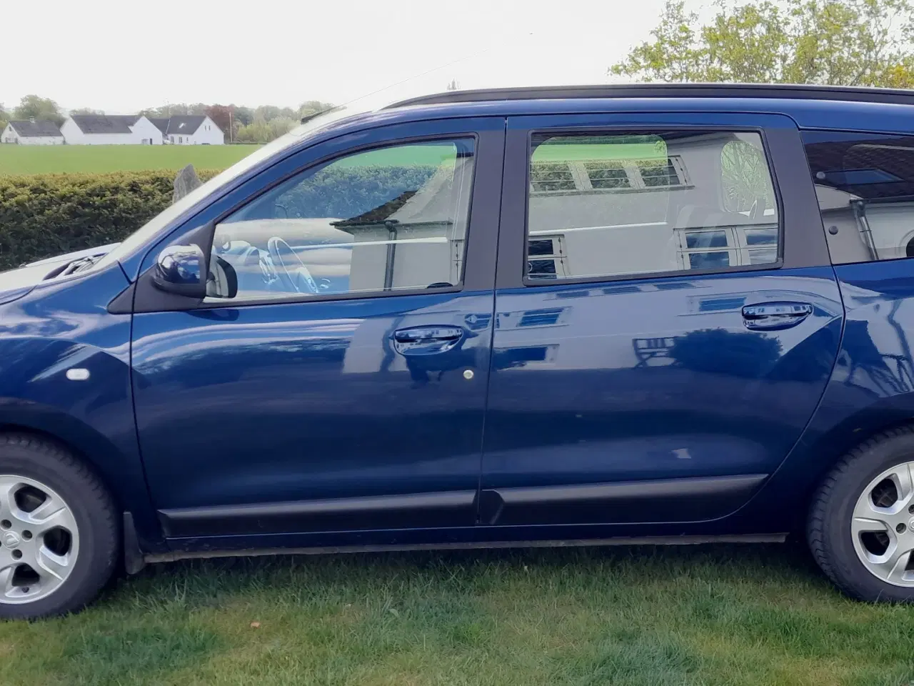 Billede 2 - Dacia Lodgy  7 sæder, 1,5 DCi, Laureáte, 90HK