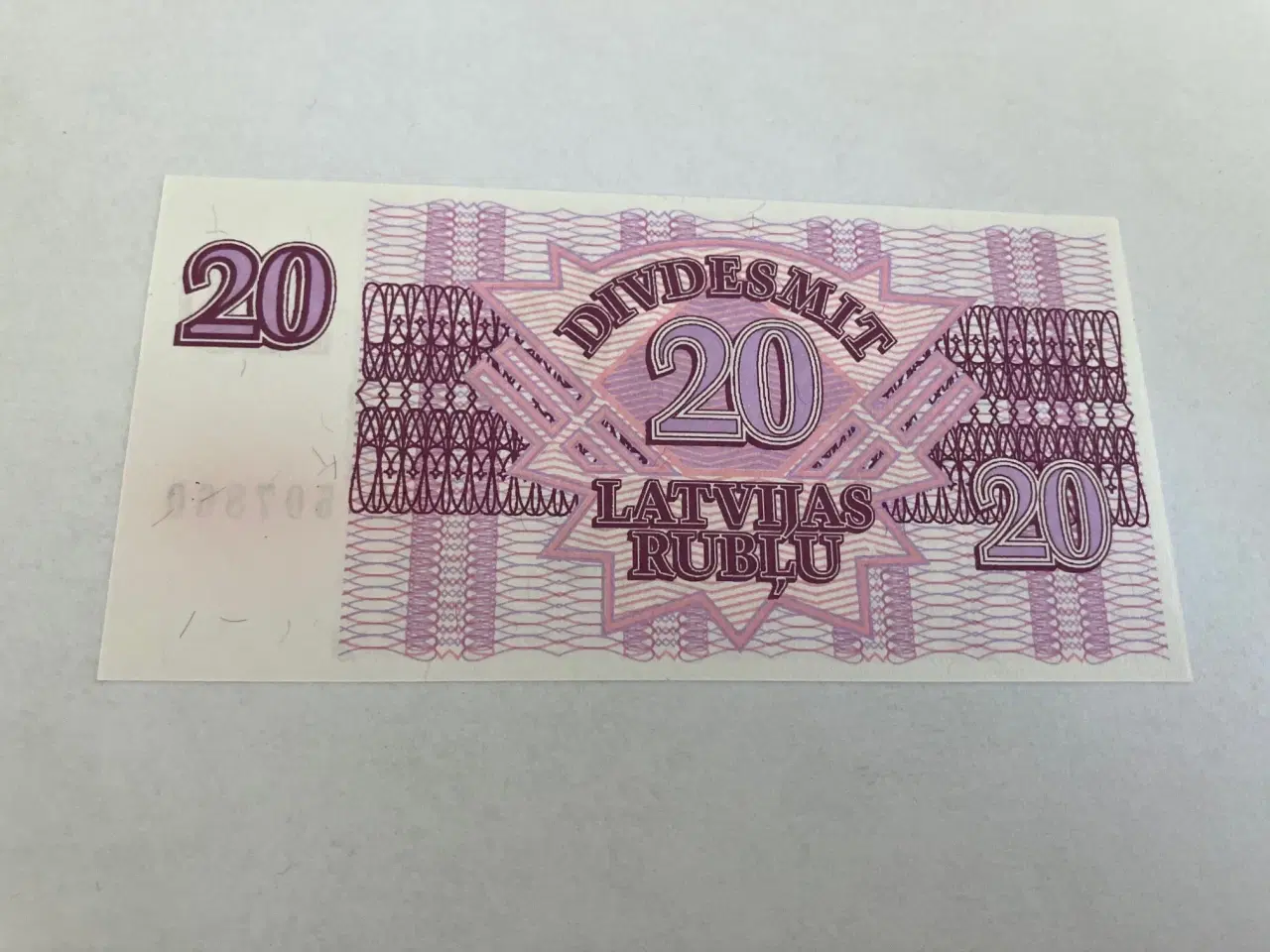 Billede 2 - 20 Rublu Latvia 1992