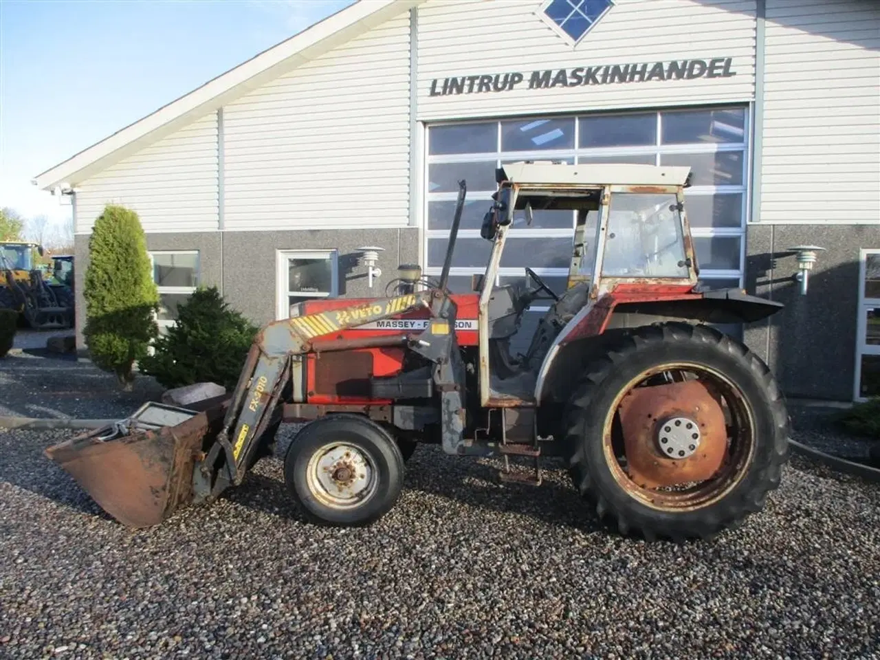 Billede 10 - Massey Ferguson 375 HiLine med frontlæsser