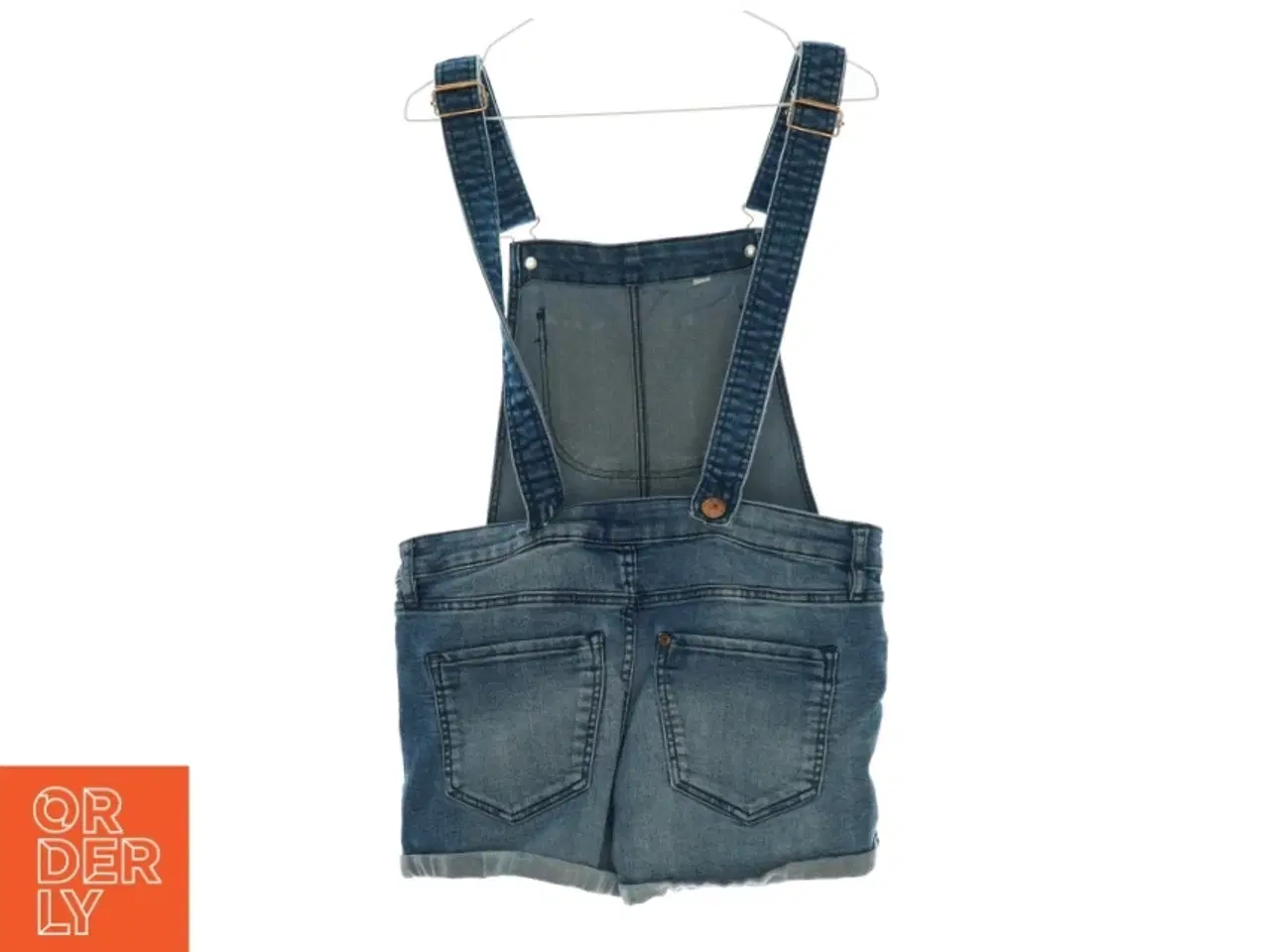 Billede 2 - Heldragt med shorts (str. 146)